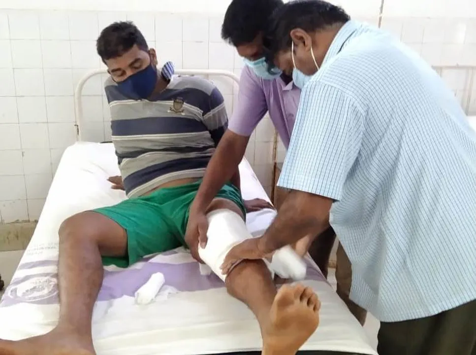  ପୁଲିସ ଅଧିକାରୀଙ୍କ ମାଡ଼ରେ ହାଇୱା ଡ୍ରାଇଭର ଗୁରୁତର
