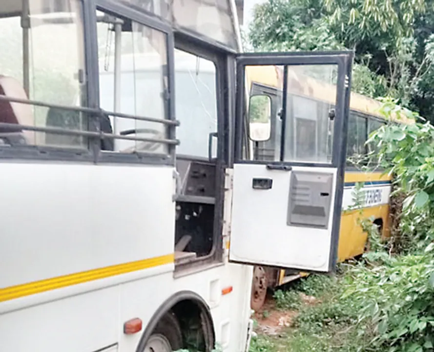  ସ୍କୁଲ ବସ୍‌ରୁ ଶବ ଉଦ୍ଧାର ହେବା ଘଟଣା: ମୃତକ ବିଏମ୍‌ସିର ସଫେଇ କର୍ମଚାରୀ ଥିଲା