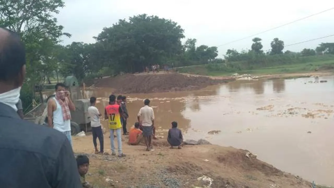  ଦଶରଥପୁର ବ୍ଲକର ବୈତରଣୀ ଶାଖା କାଣୀ ନଦୀରେ ୨ଟି ଘାଇ ସୃଷ୍ଟି