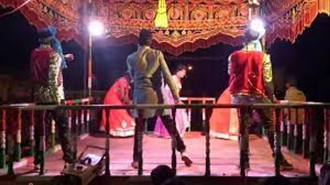   ଦେଶିଆ ନାଟ ଓ ନାଟ୍ୟ କଳାକାରଙ୍କ ଜୀବନ ଓ ଜୀବିକାକୁ ଗିଳି ଦେଇଛି