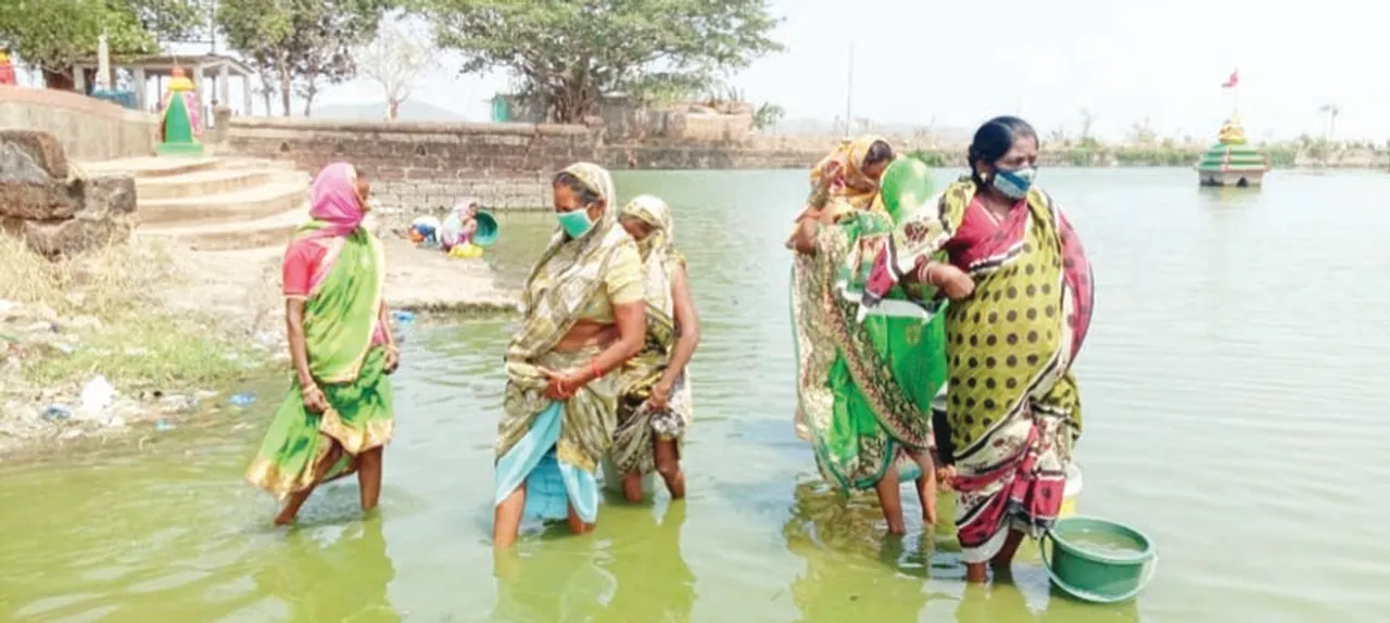  ଟାଙ୍ଗୀର ୨୬ଟି ପଞ୍ଚାୟତରେ ପାନୀୟ ଜଳ ସଂକଟ, ଲୋକେ ପିଉଛନ୍ତି ପୋଖରୀ ପାଣି