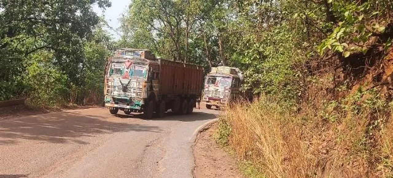  ଟେନସା- ବରସୁଁଆ ଘାଟିରେ ଦୁର୍ଘଟଣା: ଟିପ୍ପର ଧକ୍କାରେ ବାଇକ ଆରୋହୀ ମୃତ