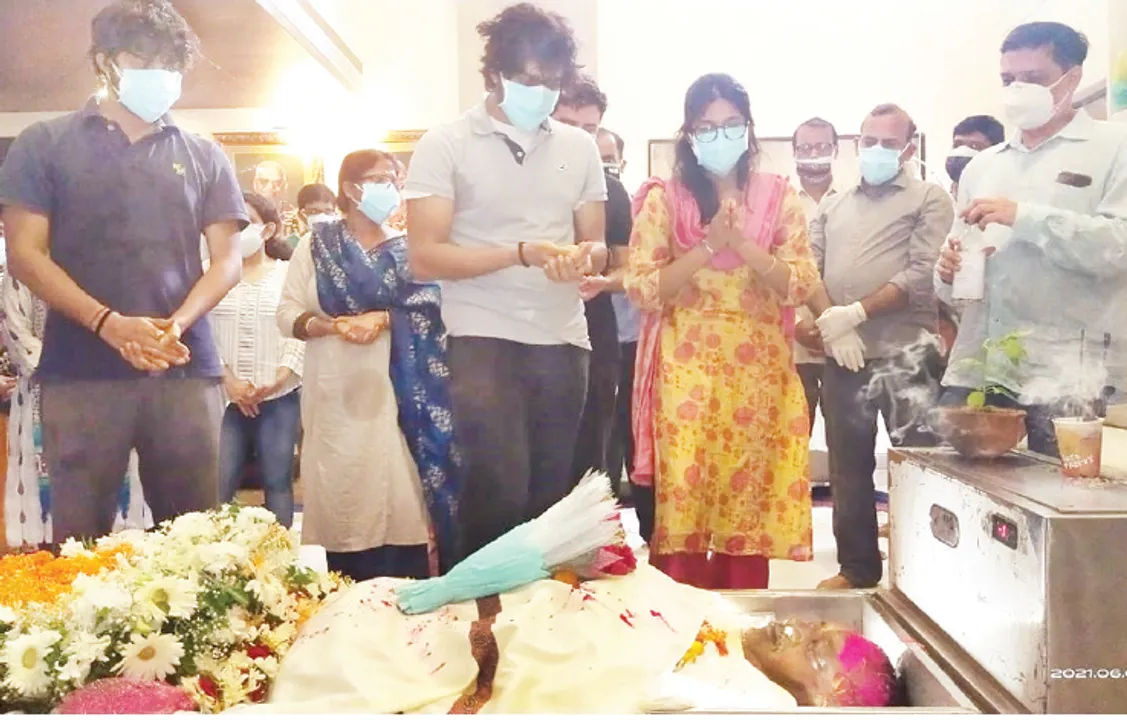  ପଞ୍ଚଭୂତରେ ବିଲୀନ ହେଲେ ଶିକ୍ଷାବିତ୍‌ ବିଜୟ ସାହୁ