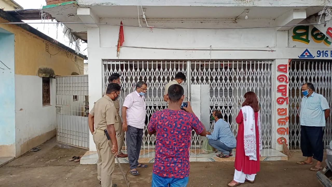  ଲୁଗା ଦୋକାନ ସିଲ୍, ୧୦ହଜାର ଜରିମାନା