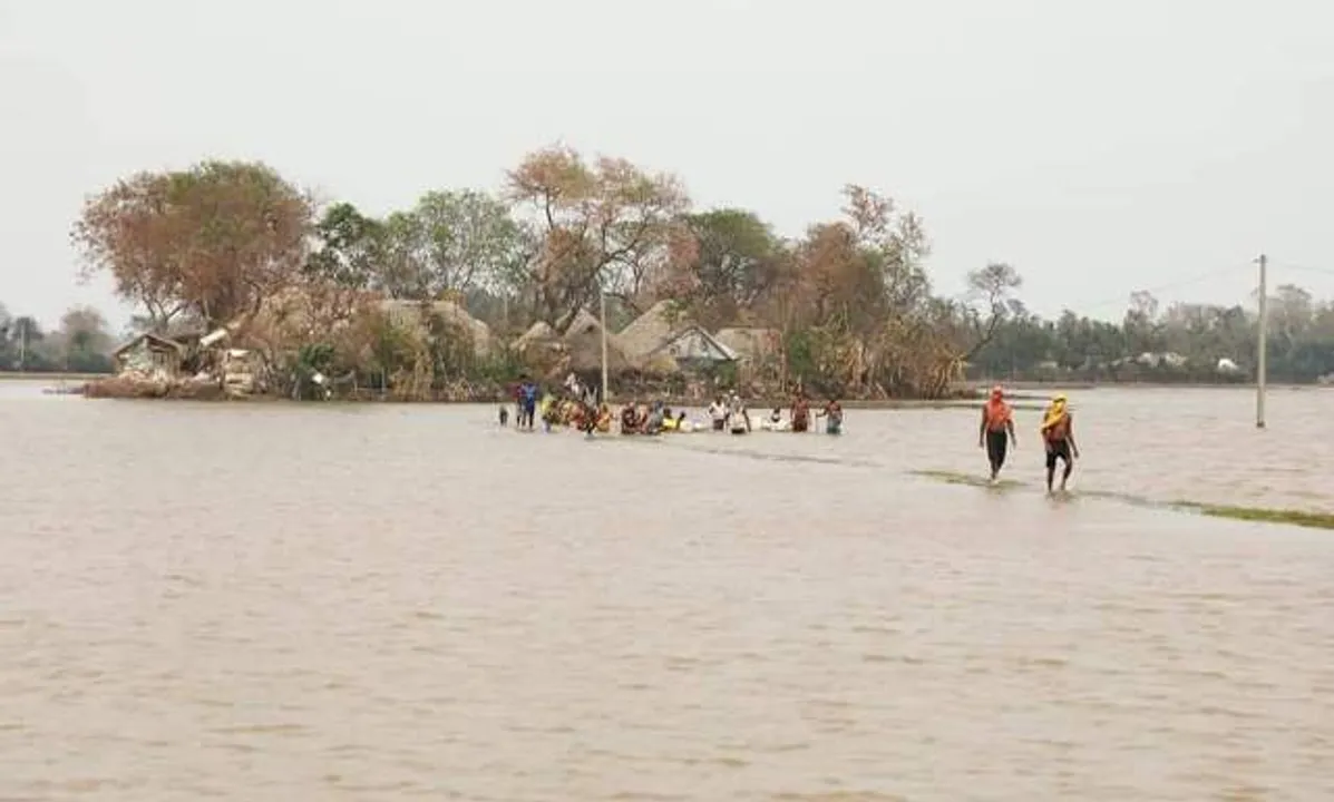  ସଂକଟରେ ସମୁଦ୍ର ତଟବର୍ତ୍ତୀ ଅଞ୍ଚଳର ପରିବେଶ