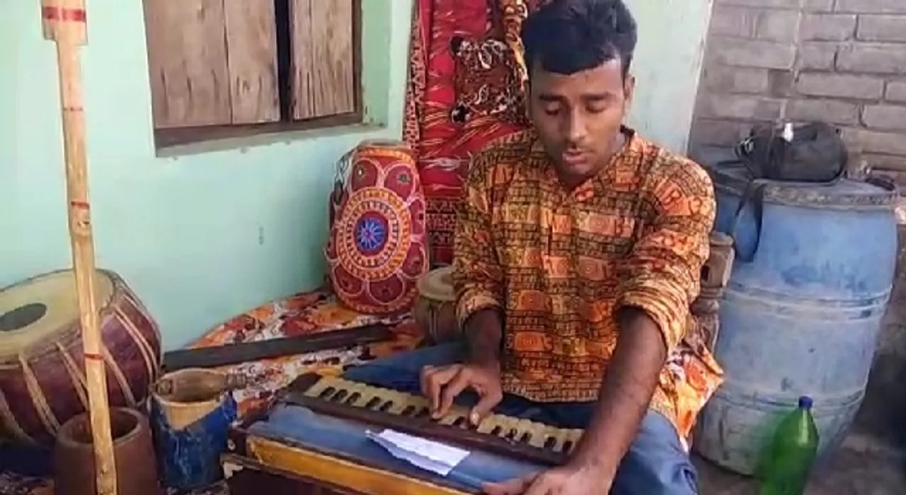  ବାପି ମହାପାତ୍ର: ବାଦ୍ୟଯନ୍ତ୍ର ସଂଗ୍ରହ କରିବା ଯାହାର ନିଶା