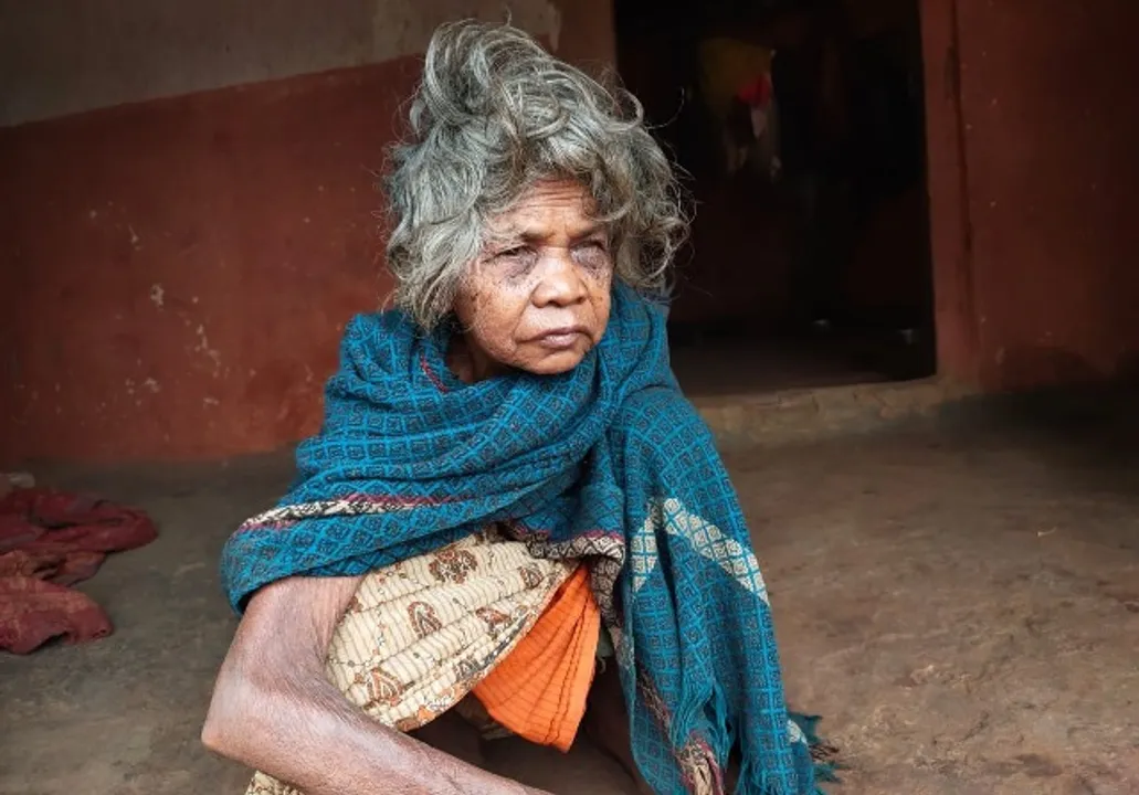  କୋଇଡ଼ାର ସତ: ଭିନ୍ନକ୍ଷମ ବୃଦ୍ଧା ଶନିବାରୀ ମୁଣ୍ଡାଙ୍କ ରାସନ ୬ ବର୍ଷ ଓ ଭତ୍ତା ୩ ବର୍ଷ ହେଲା ବନ୍ଦ