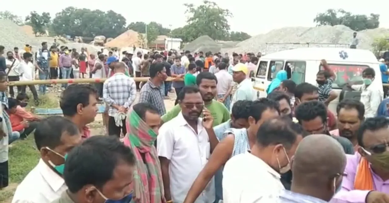  ଟ୍ରକ୍‌ ପଛରେ ପିଟିଲା ବୋଲେରୋ : ୨ ମୃତ