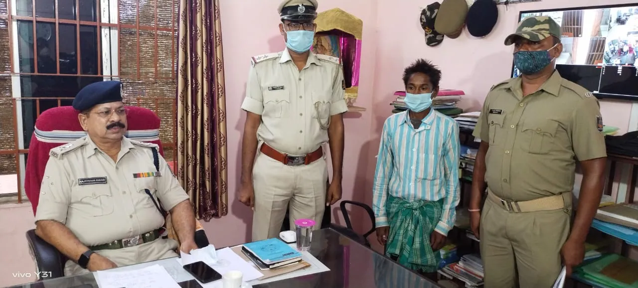  ବେଆଇନ ବନ୍ଧୁକ ଜବତ, ଜଣେ ଗିରଫ