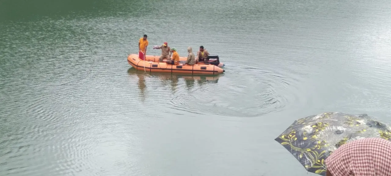  ହଦଗଡ଼ ଡ୍ୟାମ୍‌ରେ ବୁଡ଼ି ଡାକ୍ତରୀ ଛାତ୍ର ନିଖୋଜ