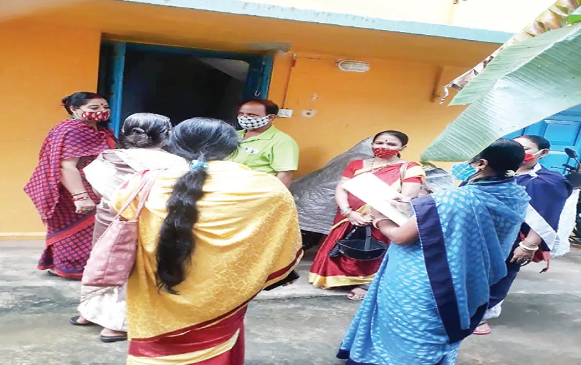  ଡେଙ୍ଗୁକୁ ନେଇ ତତ୍ପର ବିଏମ୍‌ସି ବୁଲିଲା ସଚେତନତା ଗାଡ଼ି