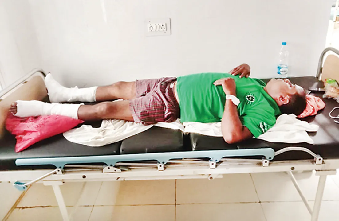  ପୁଲିସ୍‌କୁ ଦେଖି ଖସି ପଳାଉଥିଲା ଅନ୍ତଃରାଜ୍ୟ ଠକ, ଛାତରୁ ଡେଇଁ ଗୋଡ଼ ଭାଙ୍ଗିଲା