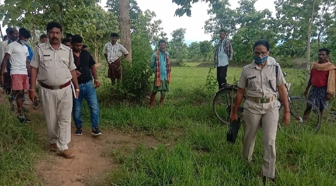  ଜଙ୍ଗଲରେ ଶ୍ରମିକଙ୍କ ସନ୍ଦେହଜନକ ମୃତ୍ୟୁ, ହତ୍ୟା ଅଭିଯୋଗ ଆଣିଲେ ପୁଅ