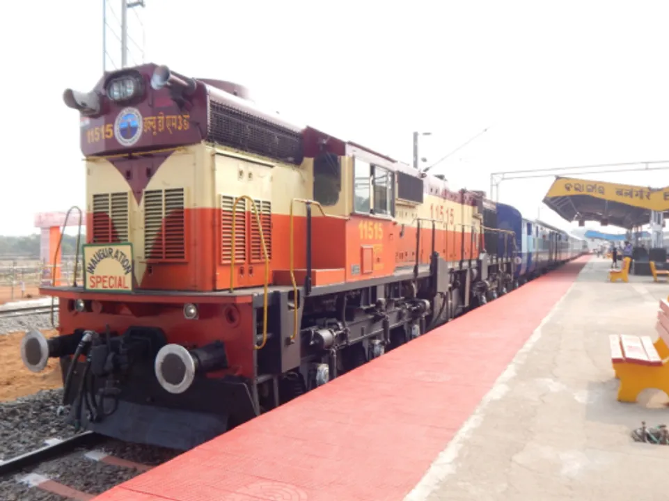  ରେଳ ମନ୍ତ୍ରୀଙ୍କ ଫୋକସ୍‌ରେ ଖୋର୍ଦ୍ଧା-ବଲାଙ୍ଗୀର ପ୍ରକଳ୍ପ, ଅଶ୍ବିନୀଙ୍କ ସ୍ଥିତି ସମୀକ୍ଷା ଓ ଟୁଇଟ୍‌