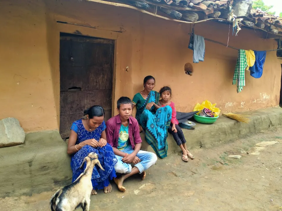  ଦାଦନ ହେଲା କାଳ: ଦୁର୍ଘଟଣାରେ ସ୍ବାମୀ ମୃତ, ସମସ୍ୟାରେ ପରିବାର