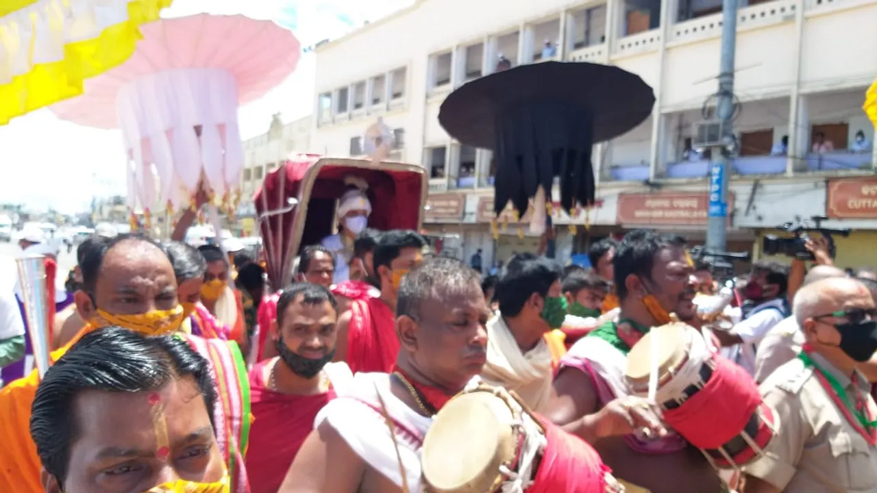  ଛେରା ପହଁରା ପାଇଁ ଆସିଲେ ଗଜପତି ମହାରାଜ।