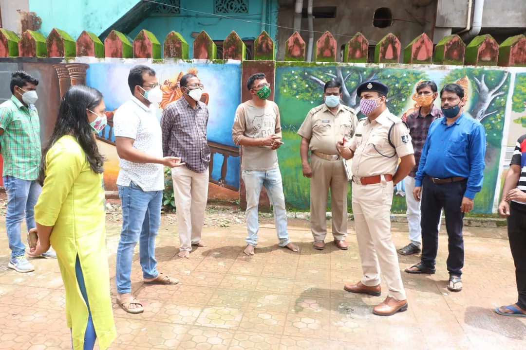  ପୁଣି କରୋନା ଭାଙ୍ଗି ଦେଲା ପରମ୍ପରା: ବିନା ଭକ୍ତରେ ମନ୍ଦିରରେ ଗଡ଼ିବ ୫ଫୁଟିଆ ପ୍ରତୀକାତ୍ମକ ରଥ 
