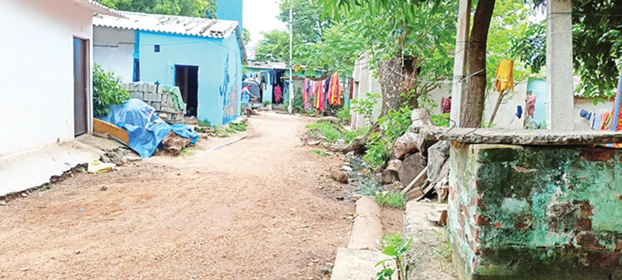  କୁଷ୍ଠାଶ୍ରମ କଲୋନିରେ ଅଲୋଡ଼ା ଜୀବନ
