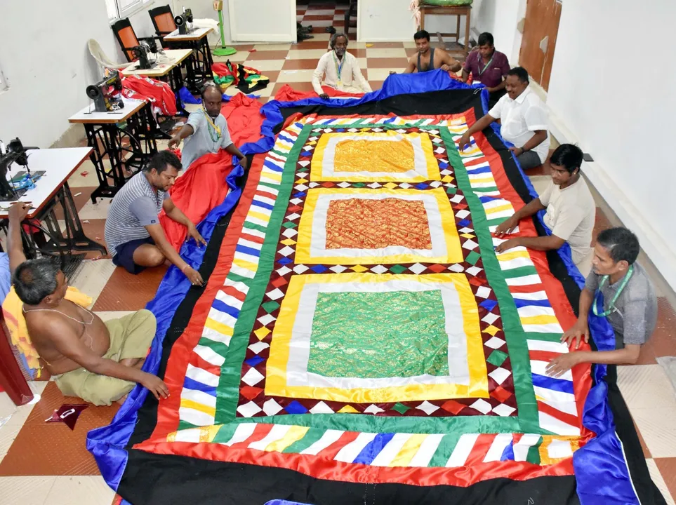  ରତ୍ନସିଂହାସନରେ ଲାଗିଲା କନକମୁଣ୍ଡି ଚାନ୍ଦୁଆ