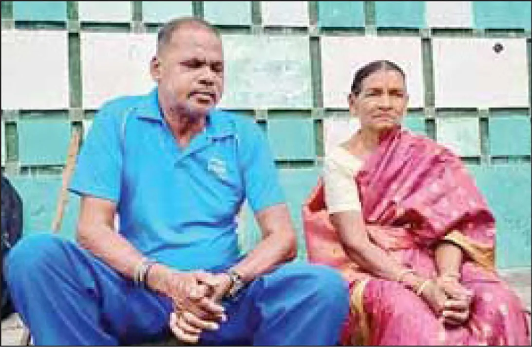  ୧ କିଲୋମିଟର୍‌ ଦୂରରେ ଟିଭି ଦେଖିଲେ ଦୀପଗ୍ରେସଙ୍କ ପରିବାର