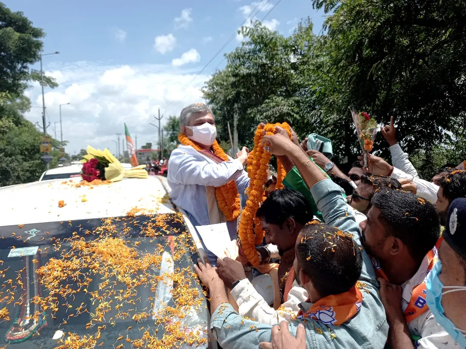  ନବରଙ୍ଗପୁରରେ କେନ୍ଦ୍ର ରେଳ ମନ୍ତ୍ରୀ ଅଶ୍ୱିନୀ ବୈଷ୍ଣବଙ୍କୁ ବିଭିନ୍ନ ସଂଗଠନ ପକ୍ଷରୁ ସମ୍ବର୍ଦ୍ଧନା.