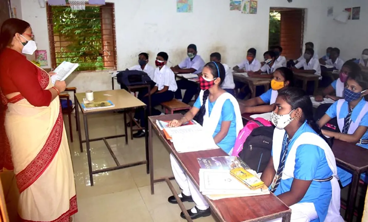  ମୁଖ୍ୟମନ୍ତ୍ରୀ ସ୍ବତନ୍ତ୍ର ସହାୟତା ଯୋଜନାରେ ଖୋର୍ଦ୍ଧାର ବିଦ୍ୟାଳୟ ଓ ମହାବିଦ୍ୟାଳୟକୁ ୧୦ କୋଟି