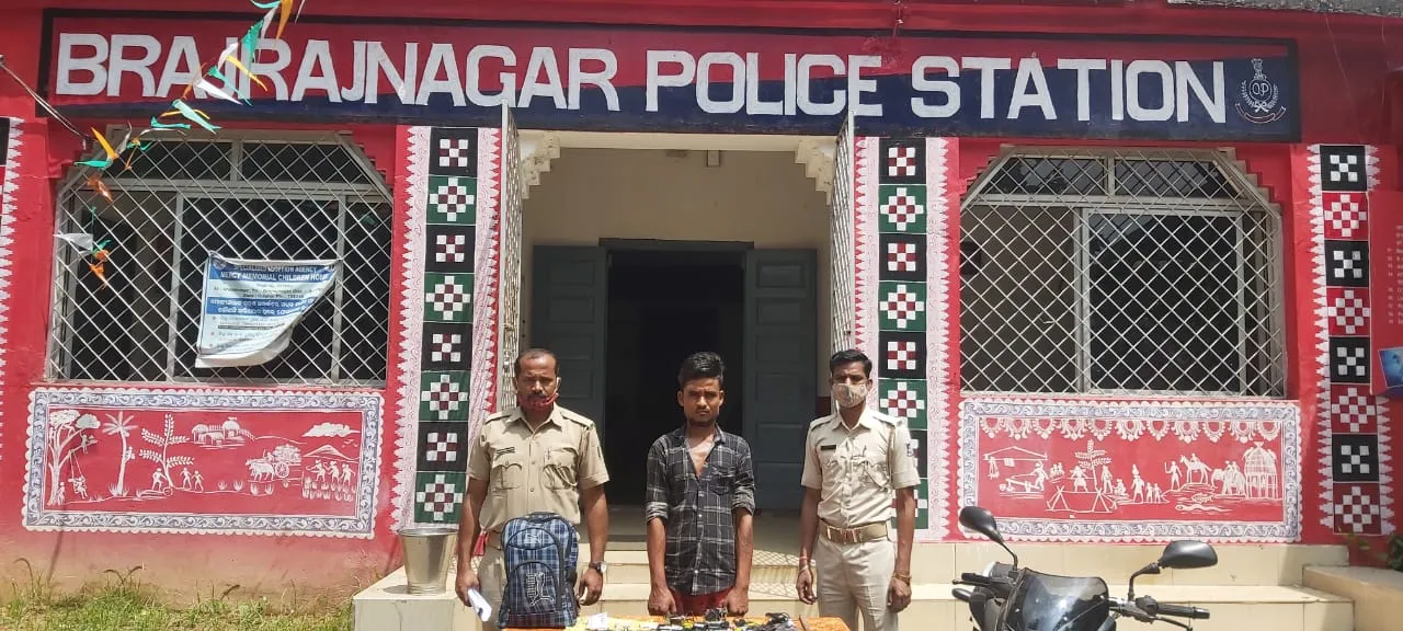  ଗୋଟିଏ ରାତିରେ ୫ ଦୋକାନରୁ ଚୋରି ଅଭିଯୋଗ, ଦୁର୍ଦ୍ଦାନ୍ତ ଅଭୟ ରଣା ଗିରଫ