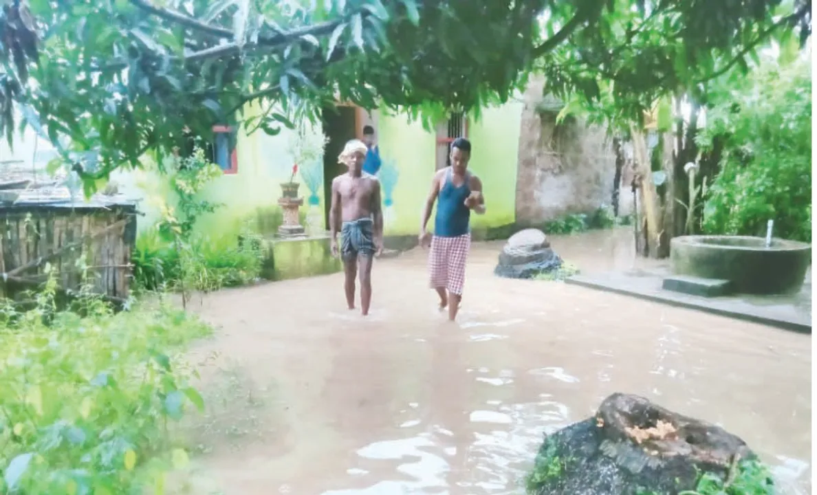  ବର୍ଷାପାଣି ଘେରରେ ୨୧ ଦଳିତ ପରିବାର