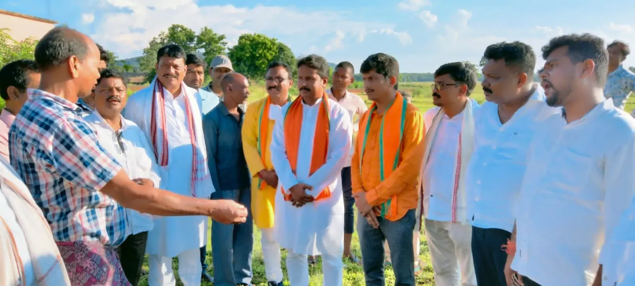  ମରୁଡ଼ି ଅଞ୍ଚଳ ପରିଦର୍ଶନ କଲେ ବିଜେପି କୃଷକ ମୋର୍ଚ୍ଚା ସଭାପତି