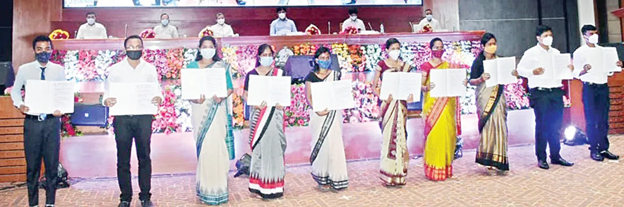  ଆଦର୍ଶ ବିଦ୍ୟାଳୟ ପାଇଁ ଦଶ ସୂତ୍ରୀ ଲକ୍ଷ୍ୟ