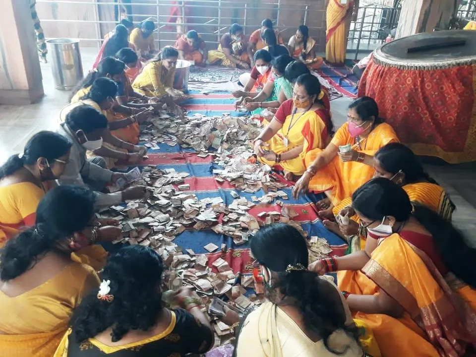  ଖୋଲିଲା ମା’ ମଝିଘରିଆଣୀଙ୍କ ହୁଣ୍ଡି: ମିଳିଲା ୬୯.୯୦ ଲକ୍ଷ, ୫୪ ଗ୍ରାମ ସୁନା ଓ ୫ କେଜି ରୂପା 