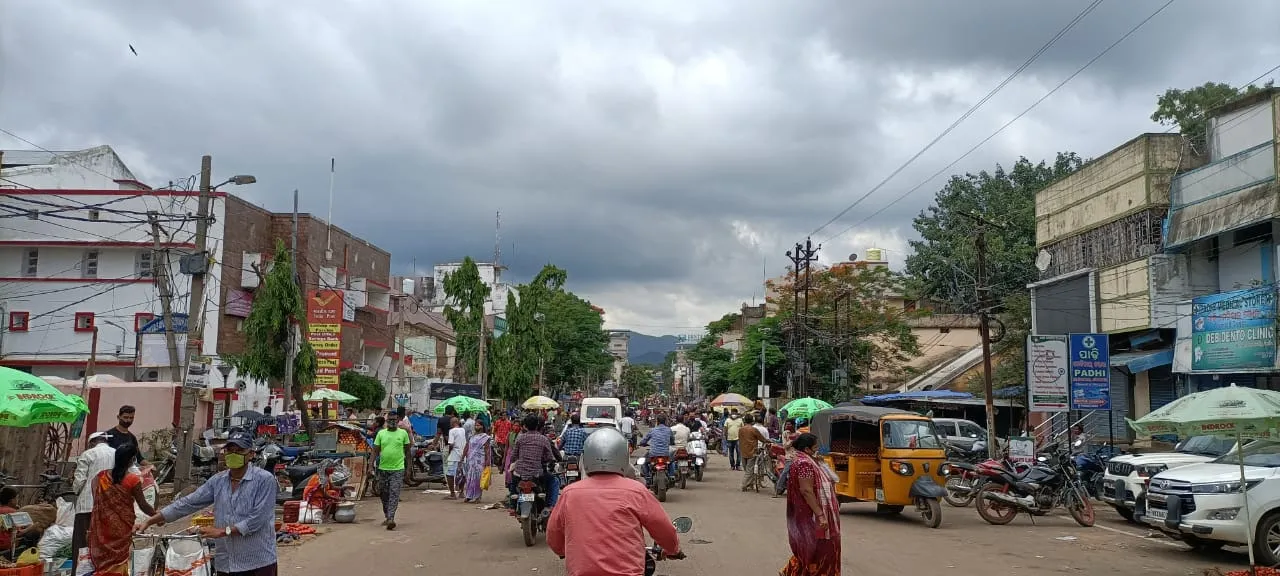  ୬୮ବର୍ଷର ପୁରଣା ପୌରପାଳିକାରେ ପାର୍କିଂ ସ୍ଥାନ ନାହିଁ