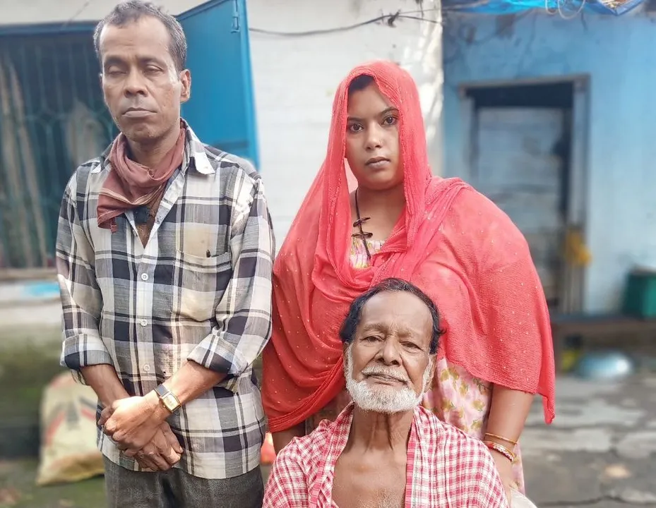  ୭ ବର୍ଷ ବିତିଲା, ଉତ୍ତରାଧିକାରୀଙ୍କୁ ମିଳିଲାନି ଅନୁକମ୍ପା ନିଯୁକ୍ତି; ଜିଲ୍ଲା ଶିକ୍ଷା ବିଭାଗ କାର୍ଯ୍ୟାଳୟରେ ଅଟକି ରହିଛି ଫାଇଲ୍‌