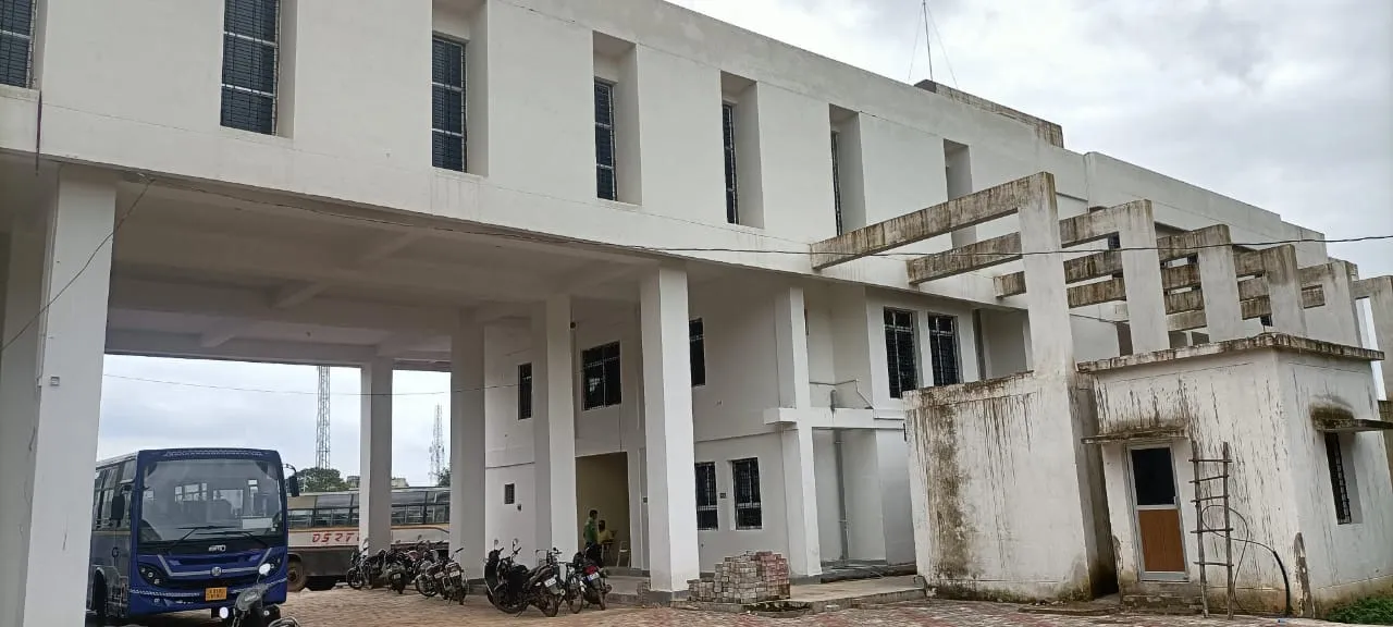  ସରିଲା ଅବଧି, ସରିଲାନି ନୂଆ ବସଷ୍ଟାଣ୍ଡ କାମ: ଅକ୍ଟୋବର ସୁଦ୍ଧା ହସ୍ତାନ୍ତର ଲକ୍ଷ୍ୟ 