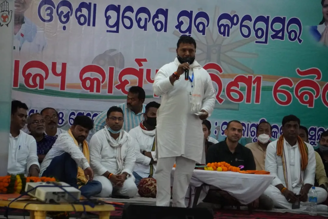  କେନ୍ଦ୍ର ଓ ରାଜ୍ୟ ସରକାର ବିରୋଧରେ ଲଢ଼େଇ ବ୍ୟାପକ କରାଯିବ: ବିଭି ଶ୍ରୀନିବାସ