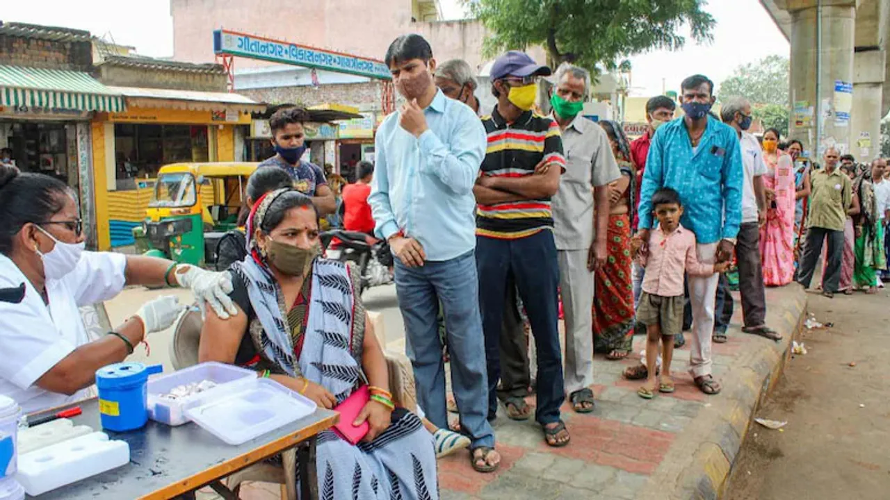  କୋଭିଡ୍‌ ଟିକାକରଣରେ ଭାରତର ନୂଆ ରେକର୍ଡ:୨.୨୫ କୋଟି ଲୋକ ଟିକା ନେଲେ