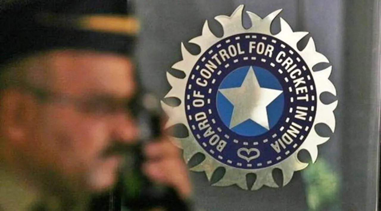  The Indian Express 