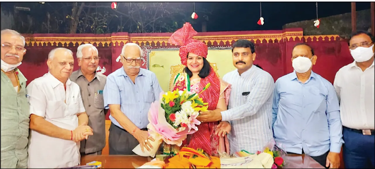  ଭୁବନେଶ୍ବର-ଜୟପୁର ବିମାନ ଚଳାଚଳ: ସାଂସଦ ଅପରାଜିତା ଷଡ଼ଙ୍ଗୀଙ୍କୁ କୃତଜ୍ଞତା ଜଣାଇଲା ମାରୱାଡ଼ି ସମାଜ