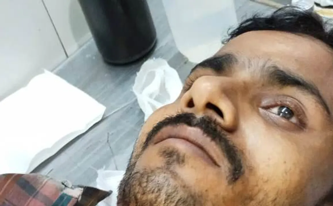  ପୂର୍ବ ଶତ୍ରୁତାକୁ କେନ୍ଦ୍ର କରି ଯୁବକଙ୍କୁ ମରଣାନ୍ତକ ଆକ୍ରମଣ: ବେକ ଓ ହାତକୁ କାଟି ଦେଲେ ଅଭିଯୁକ୍ତ