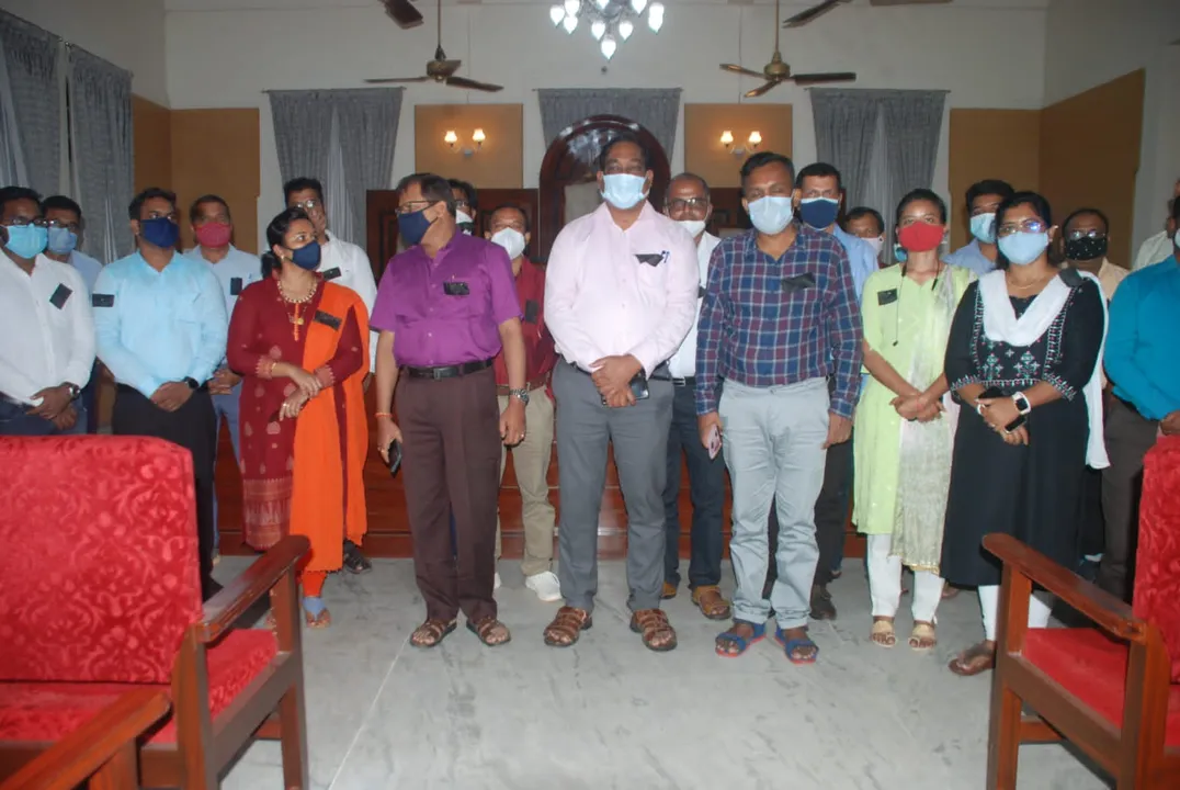  କେନ୍ଦୁଝର ପରେ ମୟୂରଭଞ୍ଜ: ଏଡିଏମଙ୍କୁ ଫୋନ ଯୋଗେ କେନ୍ଦ୍ରମନ୍ତ୍ରୀଙ୍କ ଗାଳିଗୁଲଜ ଅଭିଯୋଗ