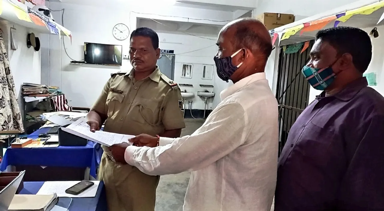  ଚିକିତ୍ସାରେ ଅବହେଳା! ଡାକ୍ତରଙ୍କ ସମେତ ୪ କର୍ମଚାରୀଙ୍କ ନାଁରେ ଥାନାରେ ଏତଲା