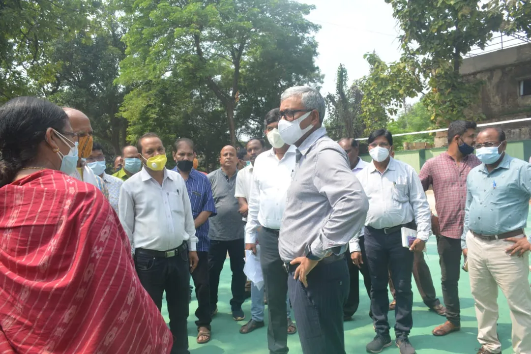  ଅସିତ ତ୍ରିପାଠୀଙ୍କ ଝାରସୁଗୁଡ଼ାରେ ଉନ୍ନୟନମୂଳକ କାର୍ଯ୍ୟକ୍ରମର ସମୀକ୍ଷା