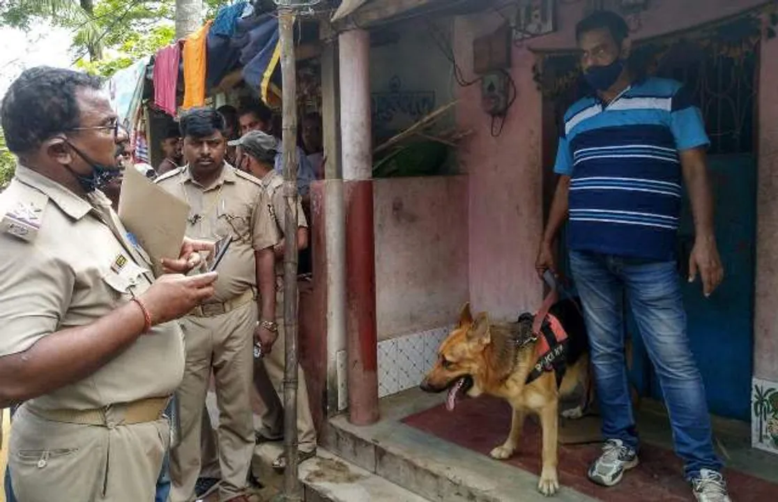  ଦୋକାନରୁ ଚୋରି, ବୁଲିଲା ସନ୍ଧାନୀ କୁକୁର