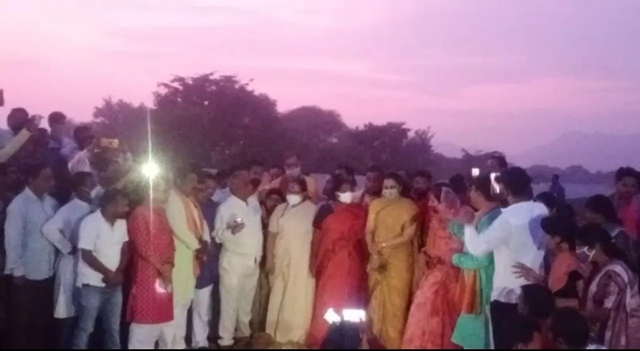  ମହାଲିଙ୍ଗରେ ପହଞ୍ଚି ସ୍ଥିତି ଅନୁଧ୍ୟାନ କଲା ବିଜେପି ଦଳର କେନ୍ଦ୍ରୀୟ ଟିମ୍‌