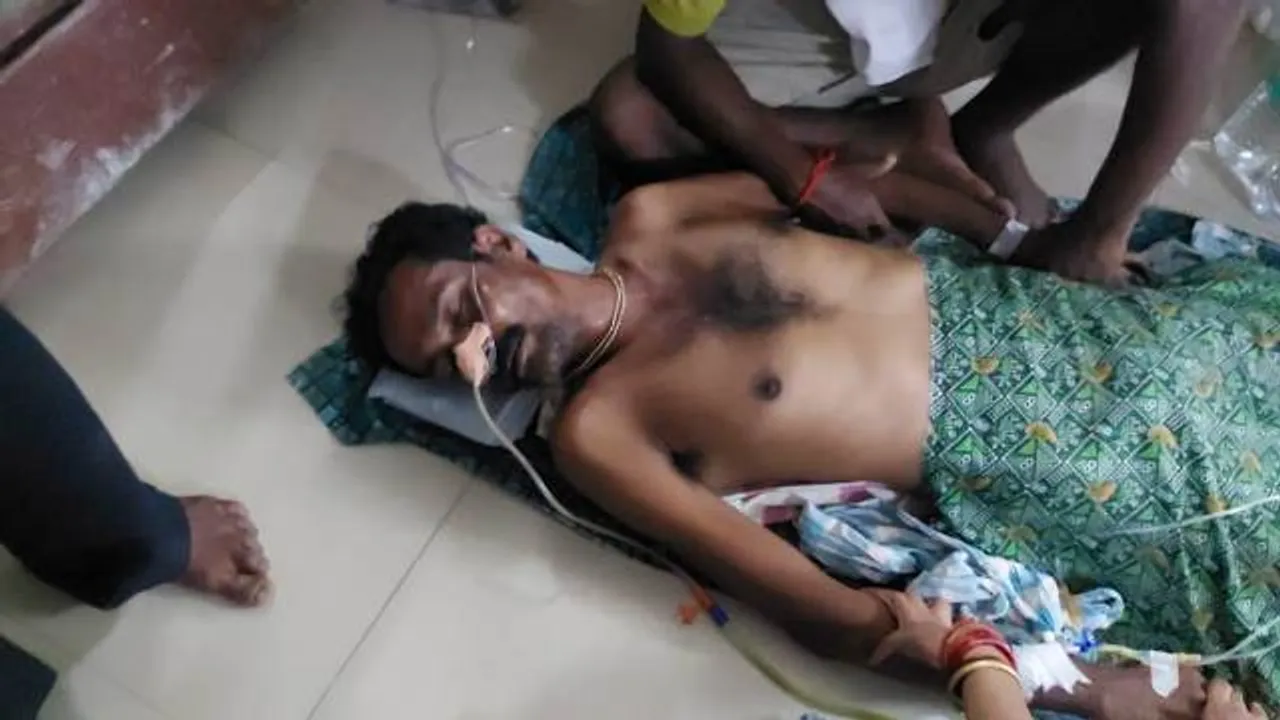 ୩ ଦିନ ହେଲା ଆଇସିୟୁ ଅପେକ୍ଷାରେ ଚାଷୀ; ଶଯ୍ୟା ବି ମିଳୁନି, ତଳେ ଶୋଇ ଚିକିତ୍ସିତ ହେଉଛନ୍ତି