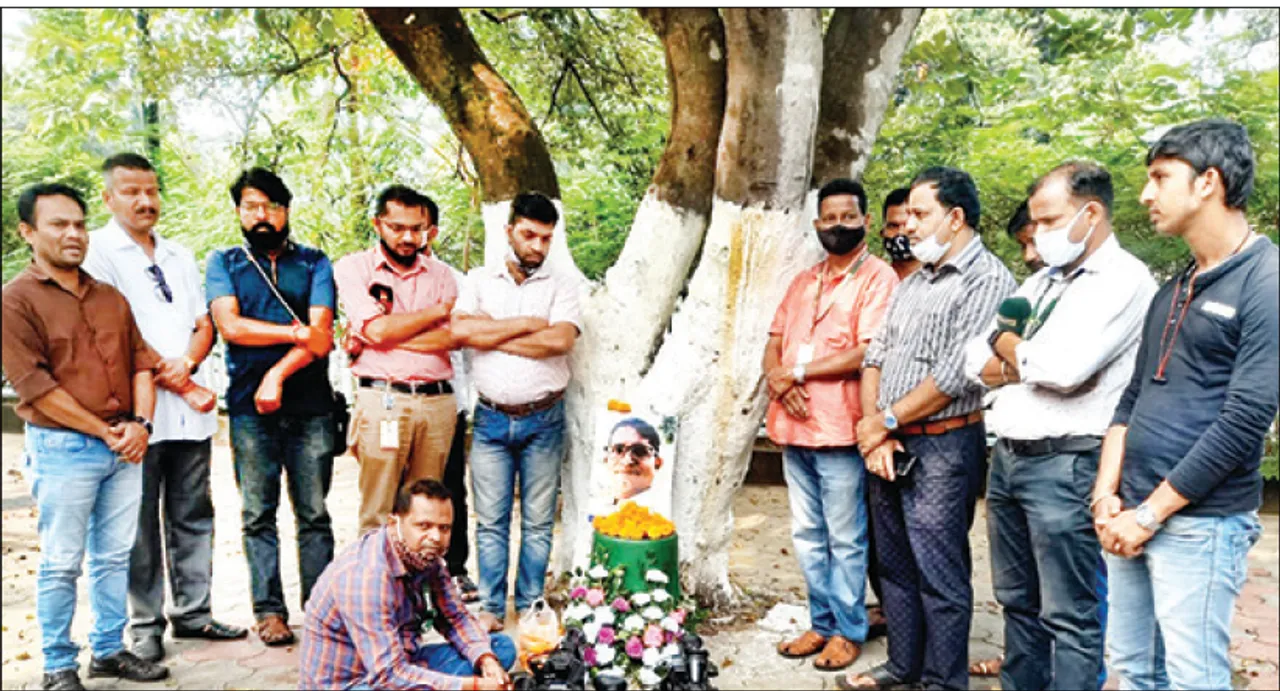  ଭିଡିଓ ଜର୍ଣ୍ଣାଲିଷ୍ଟ ସୁବୋଧ ପାଣିଗ୍ରାହୀଙ୍କୁ ଶ୍ରଦ୍ଧାଞ୍ଜଳି