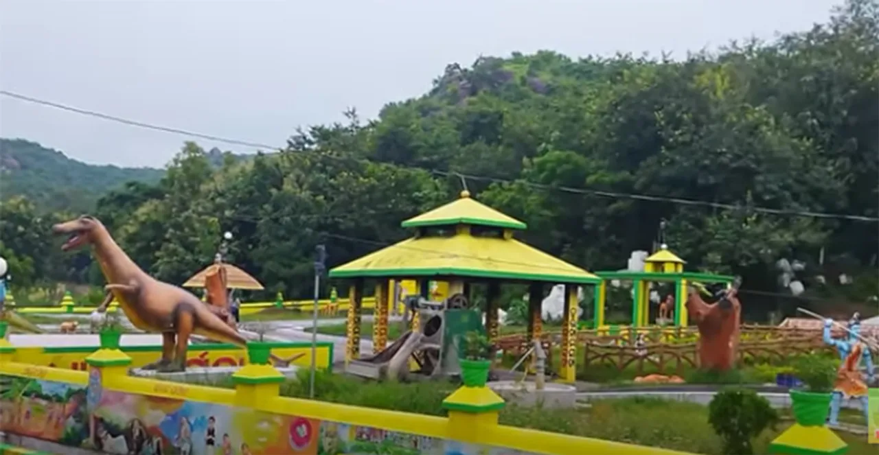  ଭିନ୍ନ ମଶାଣି: ସୃଷ୍ଟି କରୁଛି ପାର୍କର ଭ୍ରମ, ମୋହୁଛି ପର୍ଯ୍ୟଟକଙ୍କ ମନ