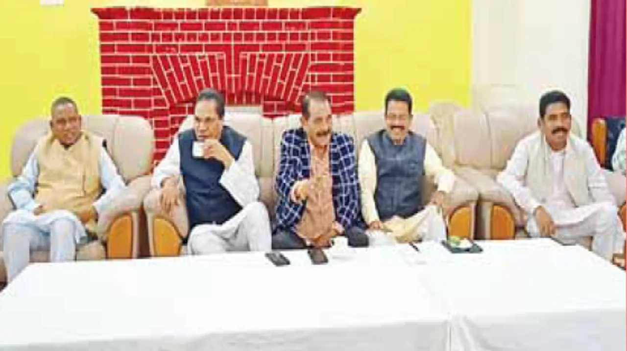  ଆନ୍ଧ୍ରର ଦୋମୁହାଁ ନୀତି ଚଳିବନି, କୋଟିଆ ପାଇଁ ପ୍ରଧାନମନ୍ତ୍ରୀଙ୍କୁ ଭେଟିବେ ସର୍ବଦଳ ନେତା