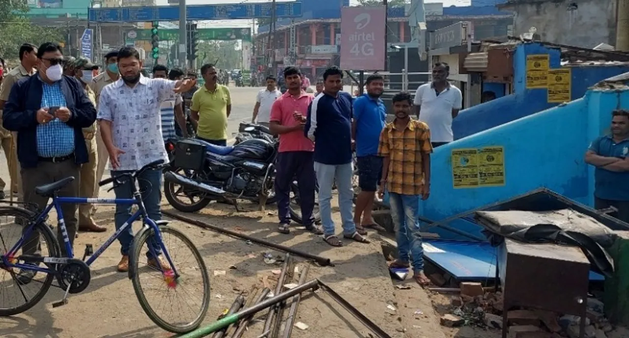  ବୌଦ୍ଧ: ଜାତୀୟ ରାଜପଥରୁ ଜବରଦଖଲ ଉଚ୍ଛେଦ ଆରମ୍ଭ, ଏନ୍‌ଏସିର ଦ୍ୱିତଳ ଦୋକାନଘର ସିଢ଼ି ବି ଚିହ୍ନଟ ହେଲା