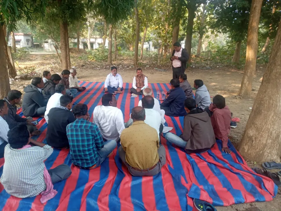  କ୍ଷତିଗ୍ରସ୍ତ ଜମାକାରୀଙ୍କୁ ଟଙ୍କା ନ ଫେରାଇଲେ ଅନିର୍ଦ୍ଦିଷ୍ଟକାଳ ସତ୍ୟାଗ୍ରହ ୧୭ରୁ